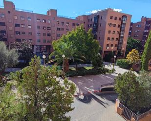 Vista exterior de Pis de lloguer en  Madrid Capital amb Aire condicionat, Calefacció i Rentadora