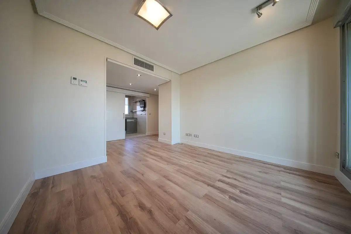 Penthouse with terrace for sale in Calle de Joaquín Lorenzo 5, imagen 4