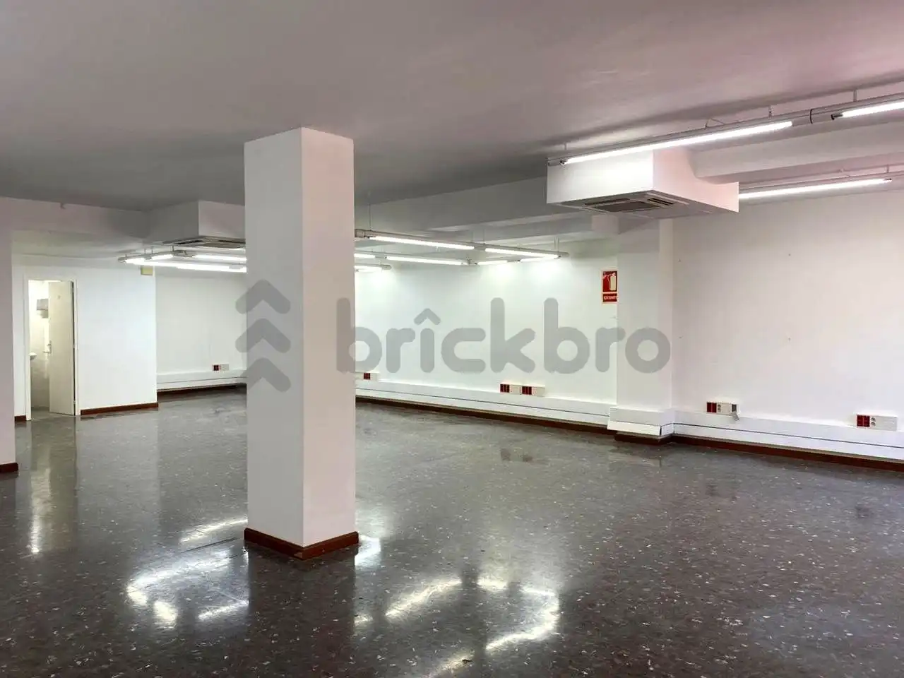 Oficina en venta en Barcelona con Aire acondicionado y Calefacción