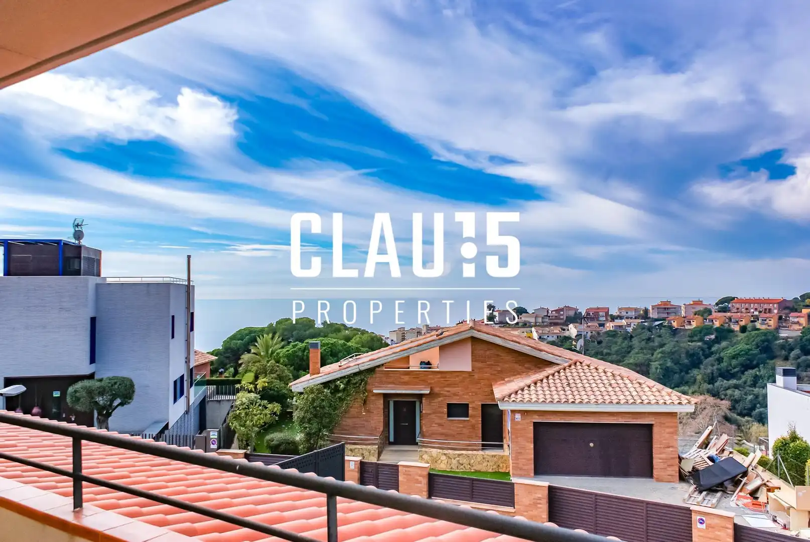 Vista exterior de Casa adosada en venda en Sant Pol de Mar amb Aire condicionat, Calefacció i Jardí privat