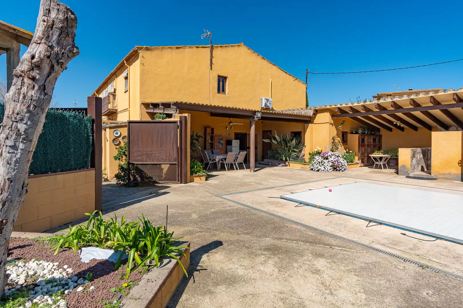 Casa o chalet en venta en Verges con Aire acondicionado, Jardín privado y Piscina