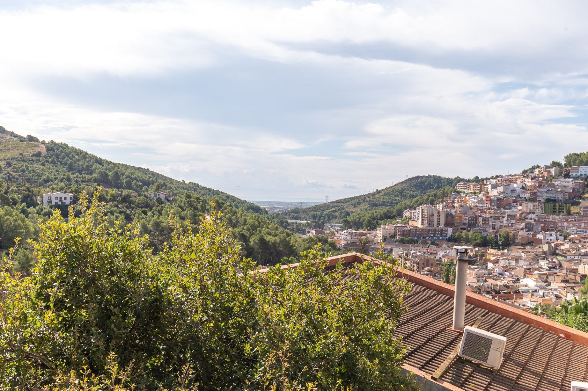 Vista exterior de Casa o xalet de lloguer en Sant Climent de Llobregat amb Aire condicionat, Calefacció i Terrassa