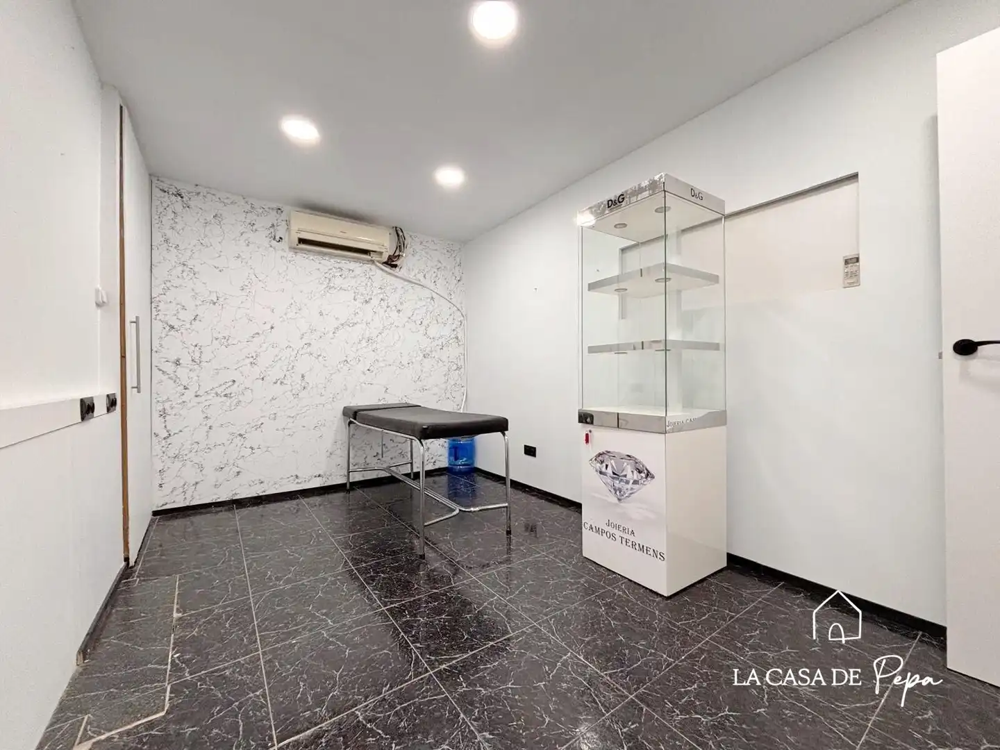 Local comercial en venda a Centre, imagen 24