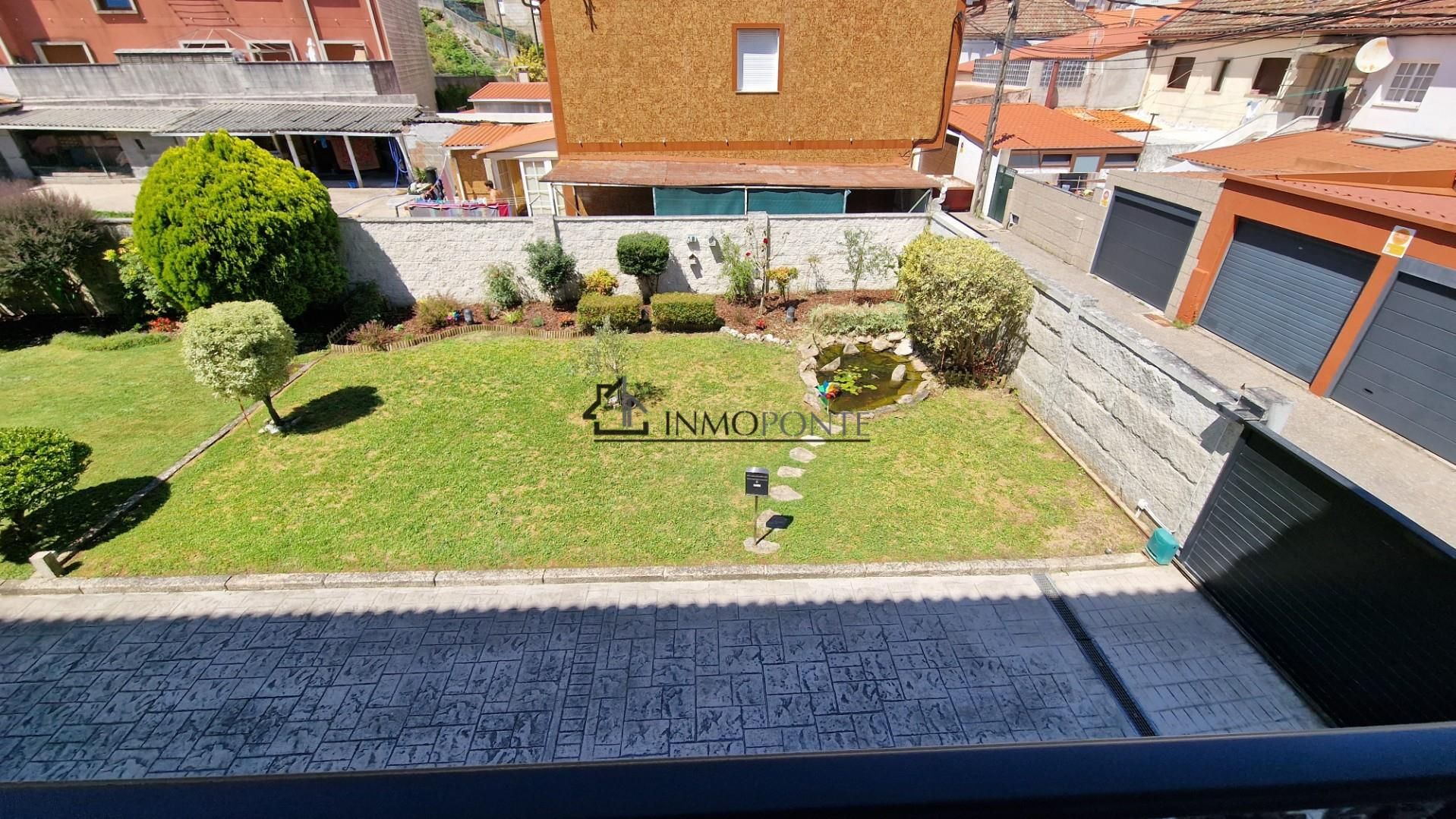 Garden of Flat for sale in Bueu