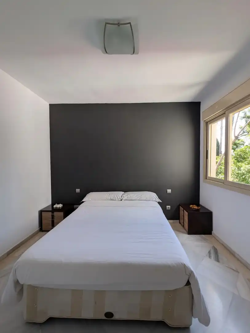 Habitación de Planta baja en venta en Marbella con Aire acondicionado, Terraza y Trastero