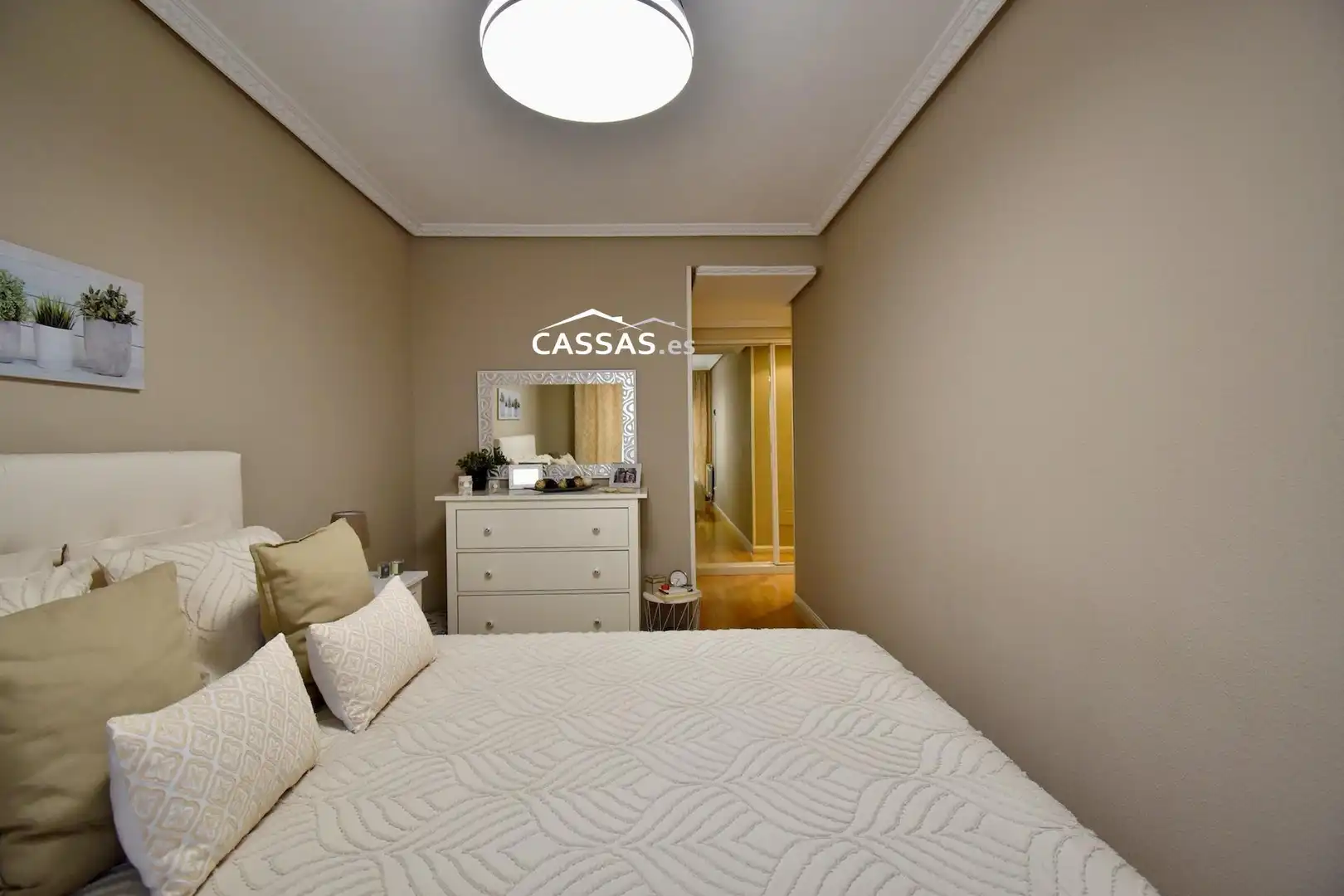 Habitación de Piso en venta en Torrejón de Ardoz con Calefacción, Trastero y Piscina comunitaria