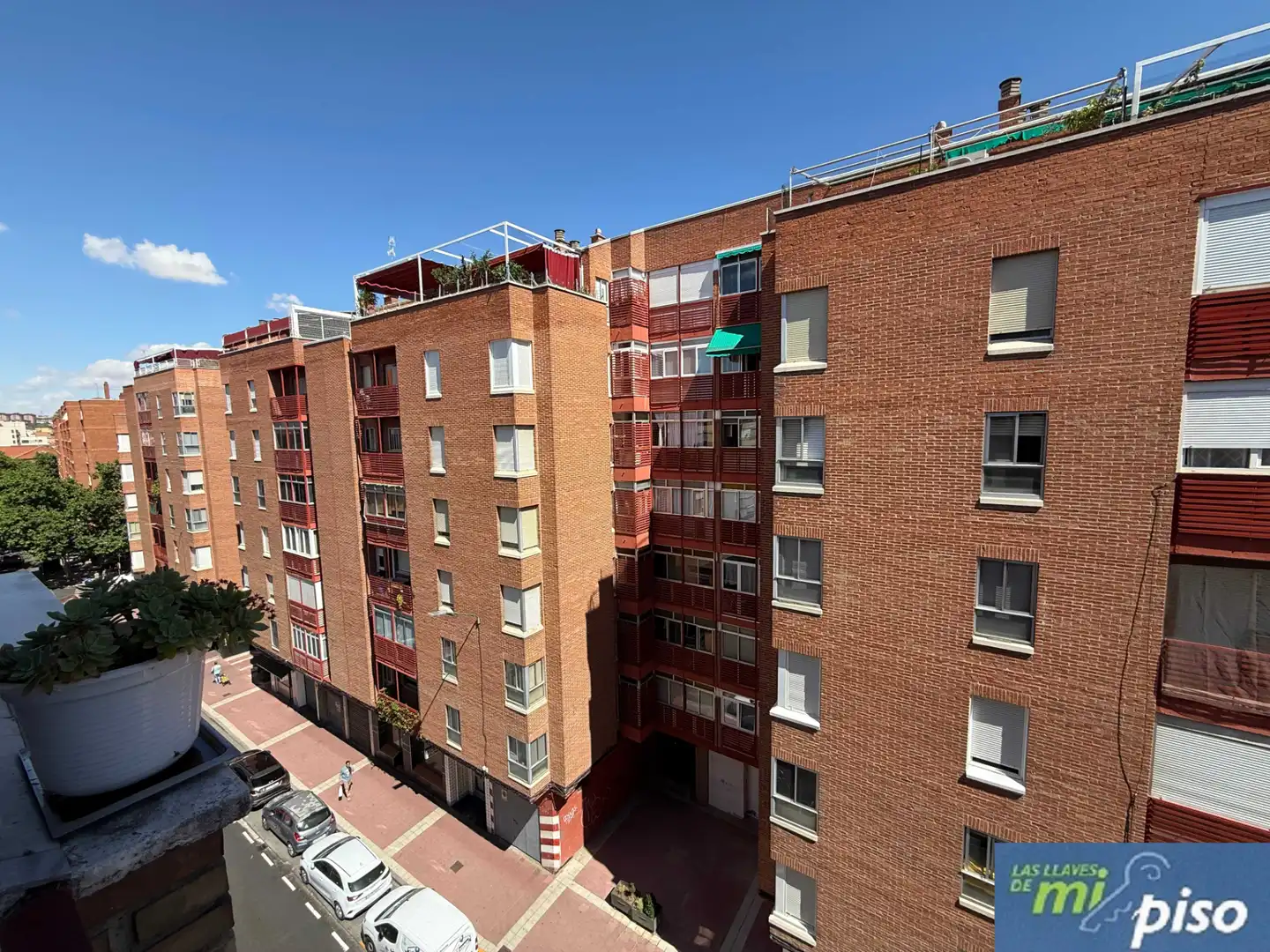 Vista exterior de Pis en venda en Valladolid amb Calefacció, Parquet i Moblat