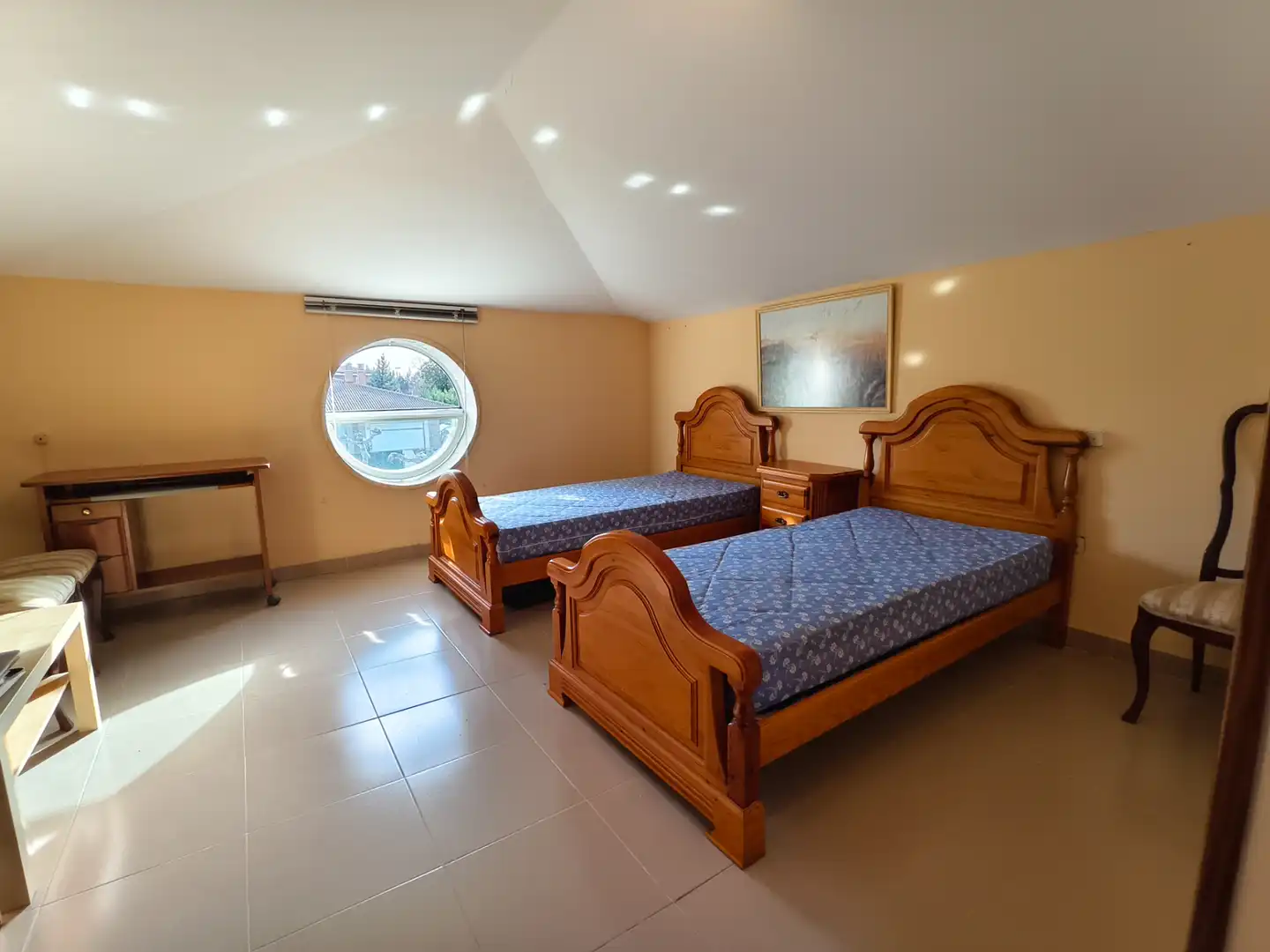 Habitación de Casa o chalet en venta en Grijota con Calefacción, Jardín privado y Piscina
