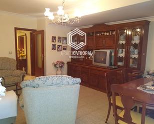 Living room of Flat for sale in Palaciosrubios  with Heating and Furnished