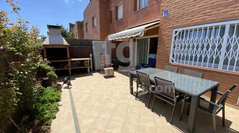 Foto 3 de Casa adosada en venda a De Tànger, Montigalà, Barcelona