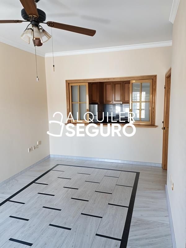 Bedroom of Flat for rent in Antequera  with Air Conditioner and Heating