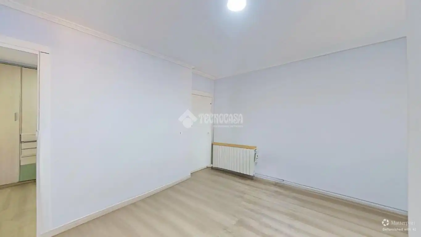 Habitación de Piso en venta en Barberà del Vallès con Parquet y Terraza