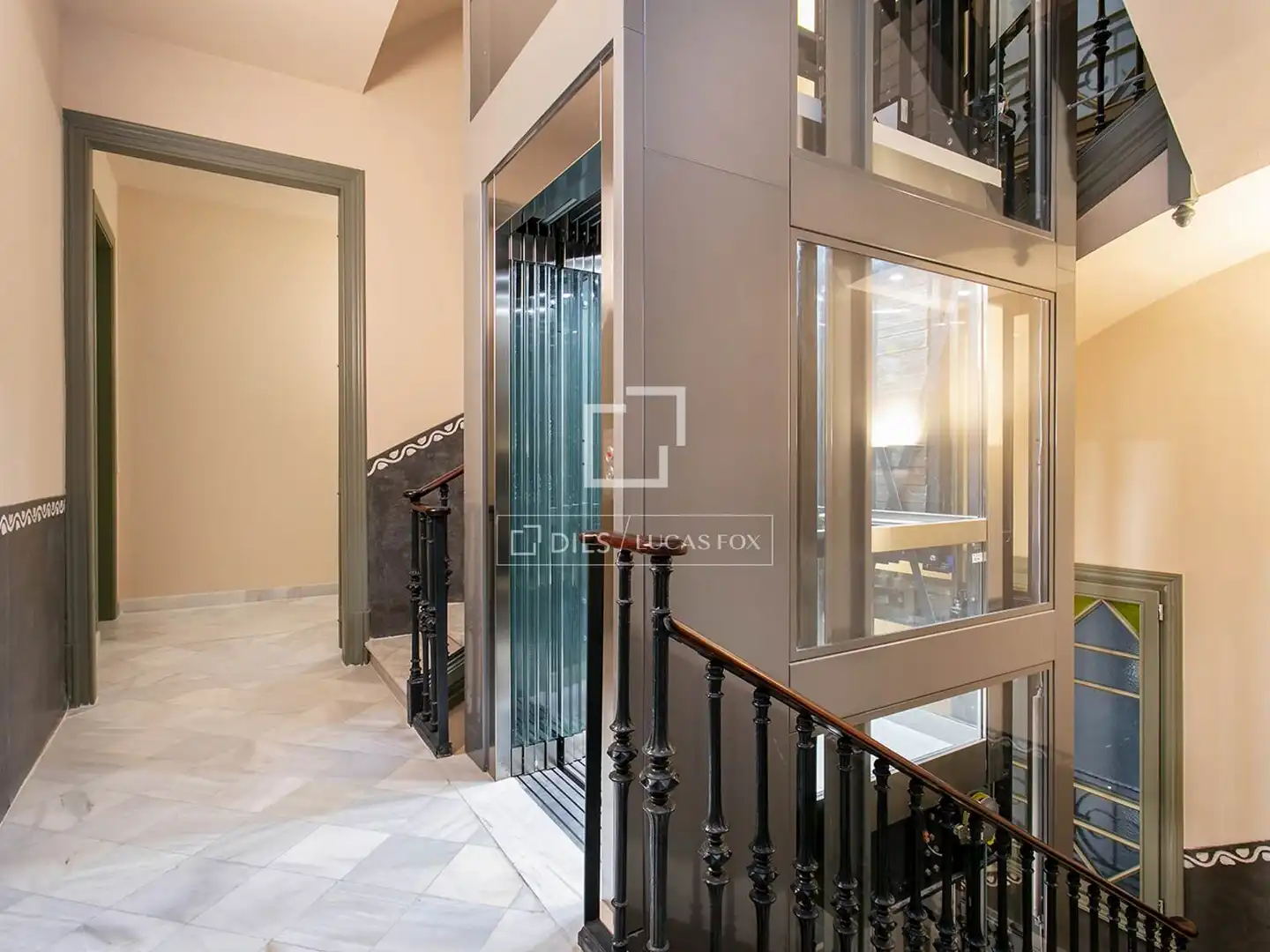 Piso con terraza en alquiler en Eixample, imagen 43
