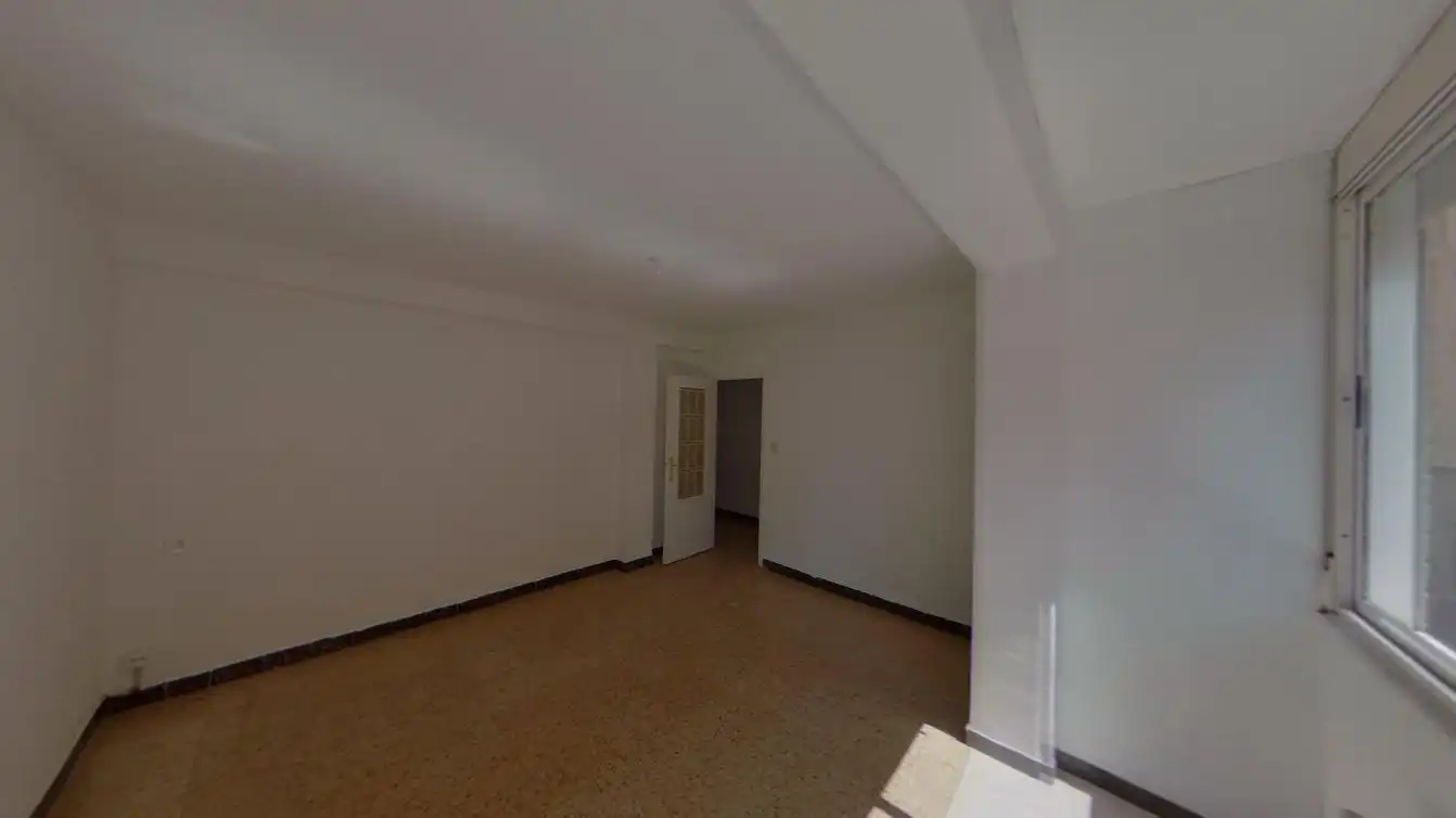 Sala d'estar de Pis en venda en Zaragoza amb Calefacció