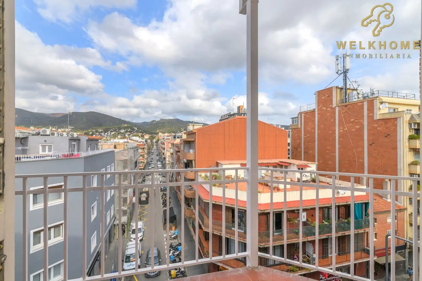 Vista exterior de Pis en venda en Castelldefels amb Aire condicionat i Terrassa
