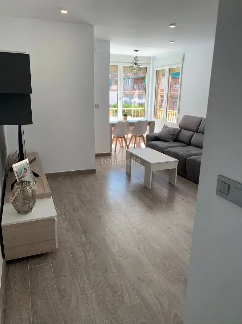 Apartament amb piscina de lloguer a Calle Castellón 12, imagen 2