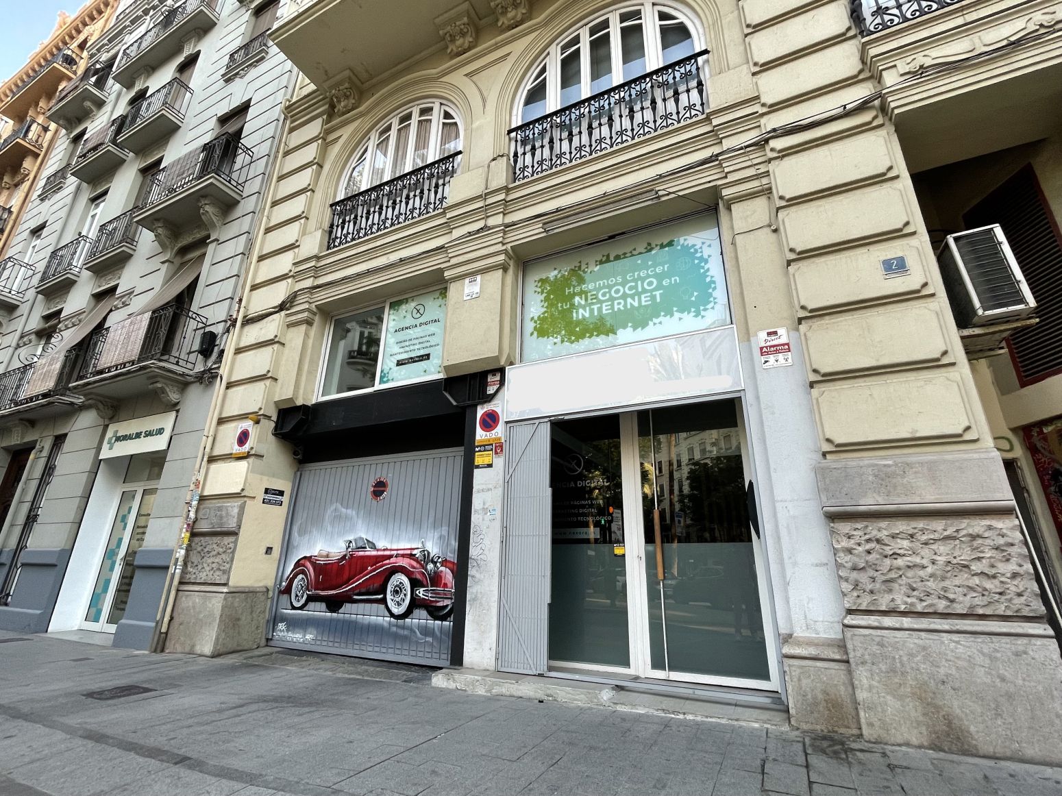 Exterior view of Premises to rent in  Valencia Capital  with Air Conditioner and Terrace