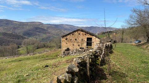 Foto 3 de Finca rústica en venta en Barrio Ontaneda, 147d, Corvera de Toranzo, Cantabria