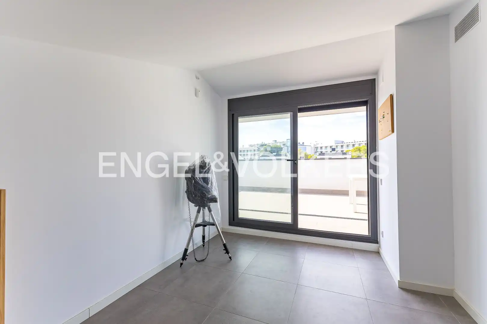 Balcony of Detached homes for sale in El Vendrell  with Air Conditioner, Heating and Private garden