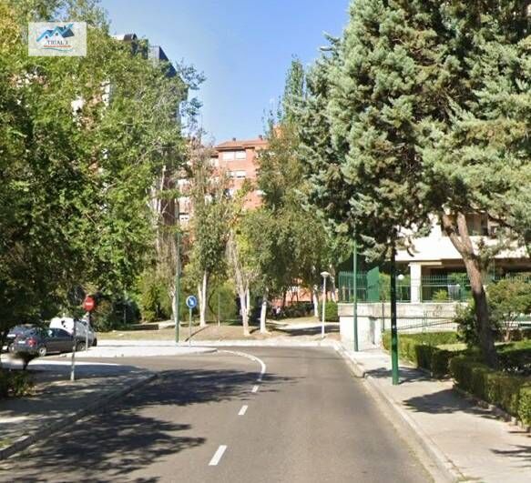 Vista exterior de Pis en venda en Valladolid Capital