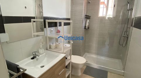 Foto 4 de Apartamento de alquiler en Los Almendros - El Limonero - El Tomillar, Málaga Capital