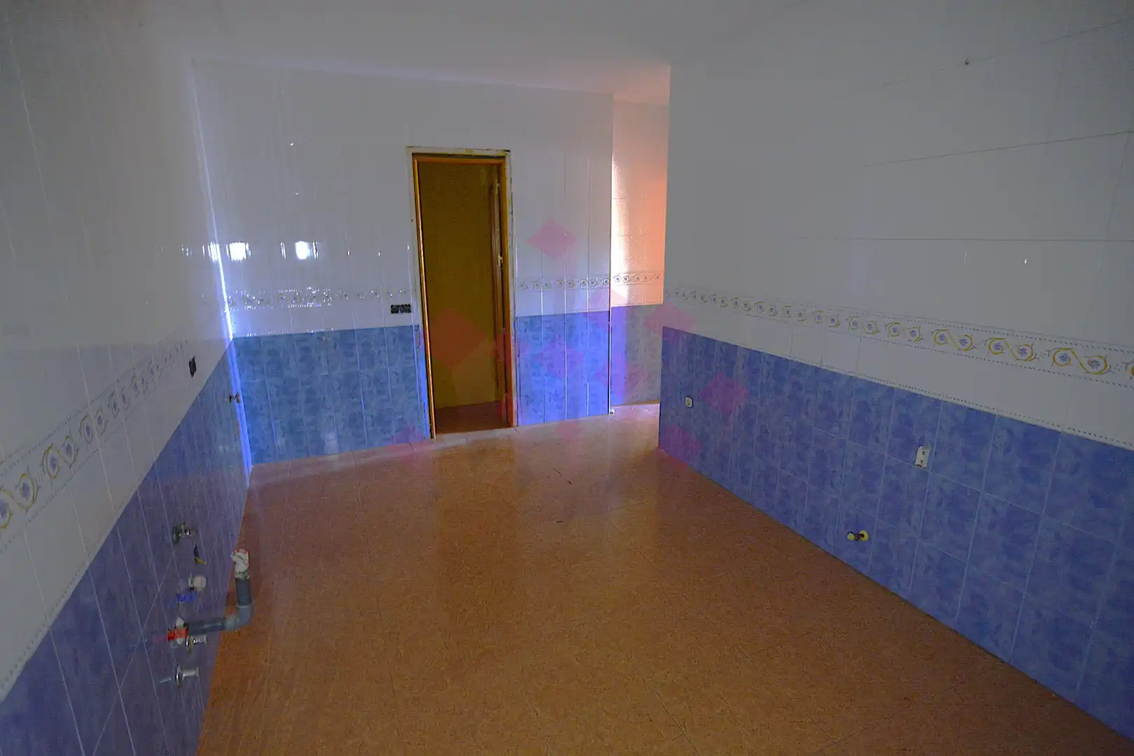 Houses for sale in Daimiel  with Storage room and Swimming Pool