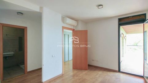Foto 4 de Casa o chalet en venta en Corbera de Llobregat, Barcelona