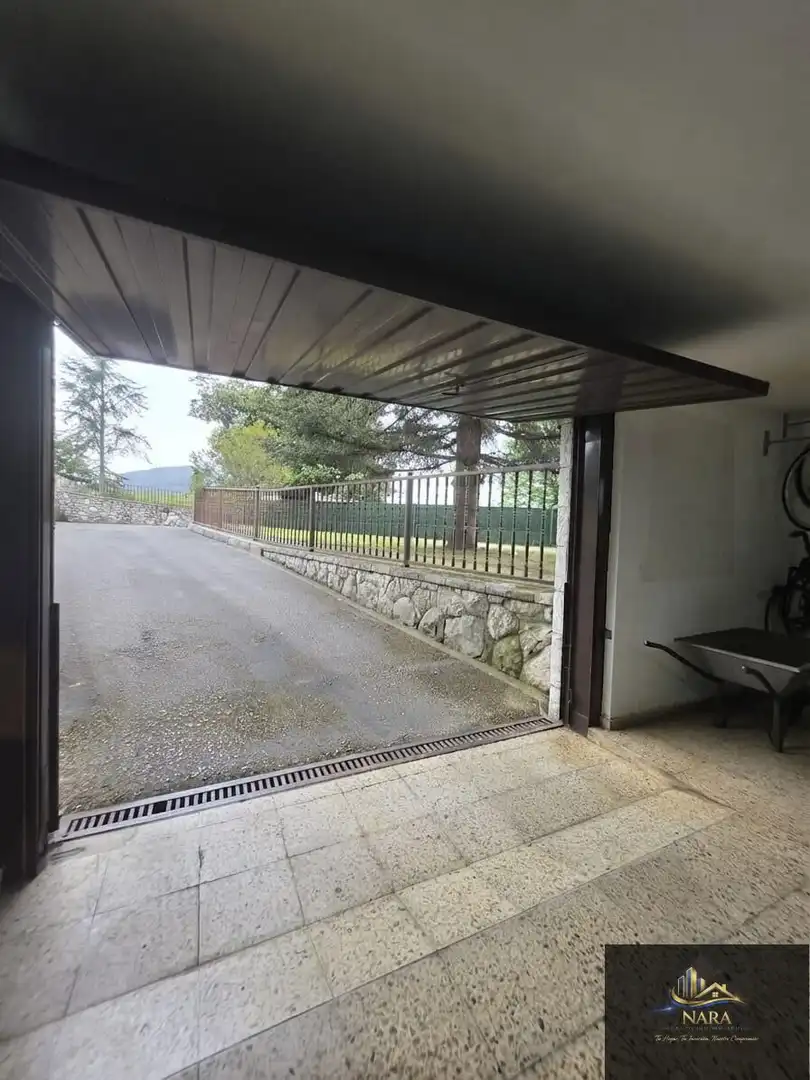 Parking of Houses for sale in Torrelavega   with Heating, Private garden and Parquet flooring