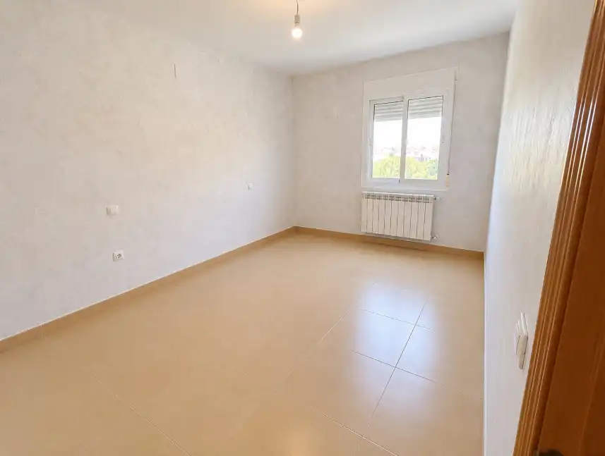 Casa aparellada amb terrassa en venda a Calle de Los Caños 50, imagen 16