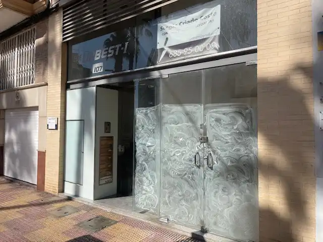 Gewerbefläche zum Verkauf in Carrer del 25 d'Abril, imagen 3