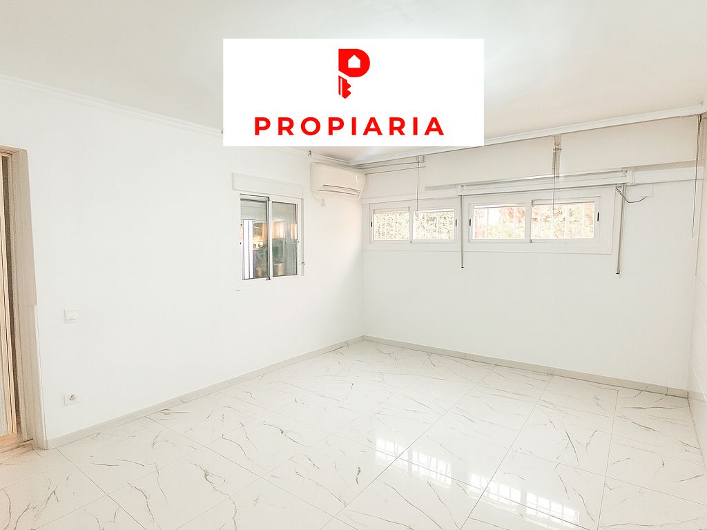 Exterior view of Flat for sale in Gavà  with Air Conditioner, Heating and Oven