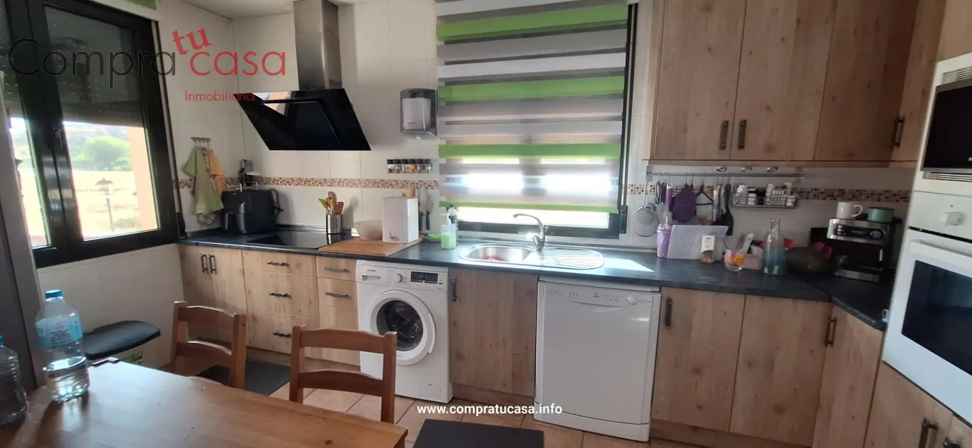 Cocina de Casa adosada en venta en Los Huertos, Segovia