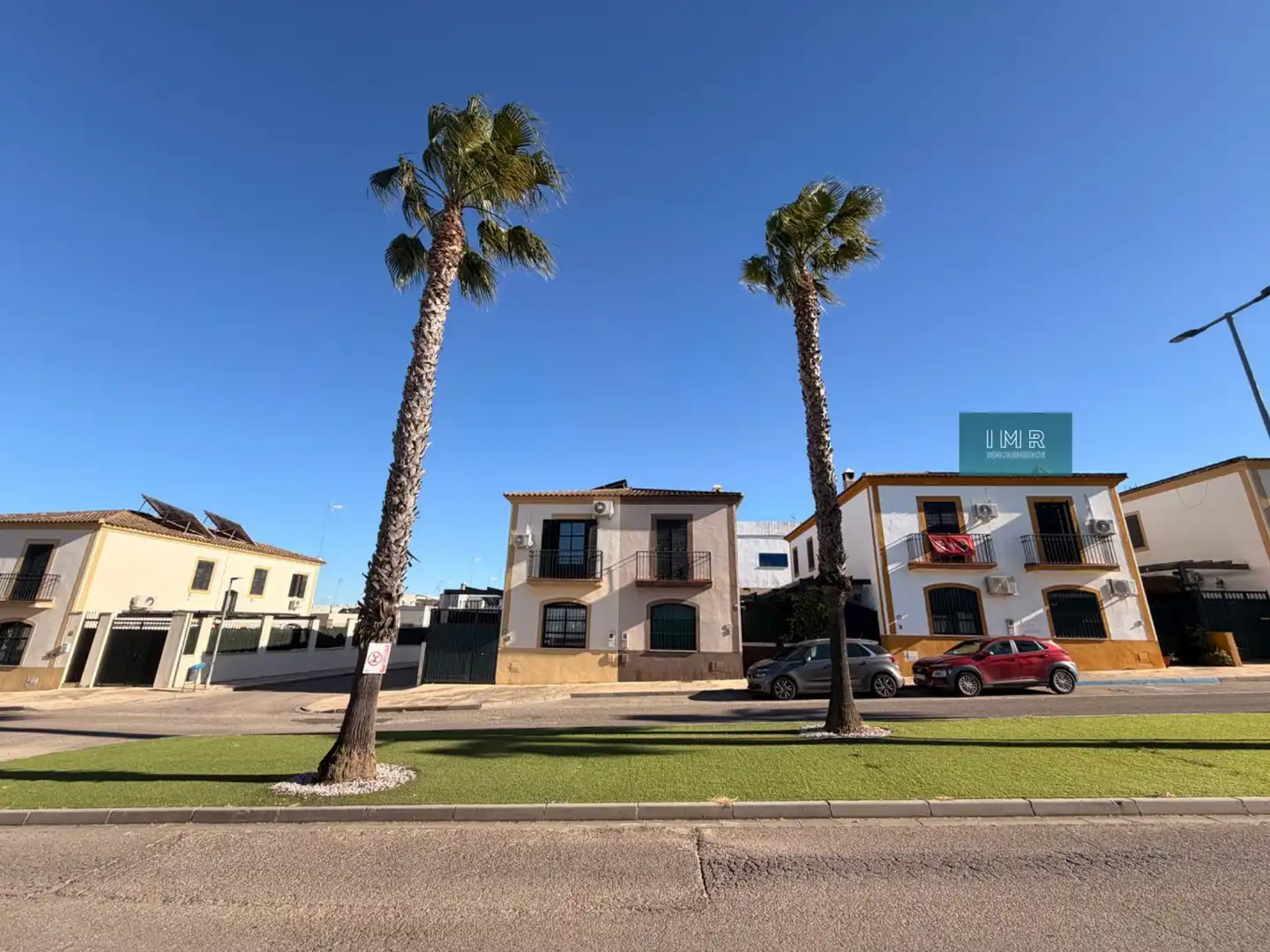 Detached homes for sale in Avenida PEPE LUNA, 33, Burguillos