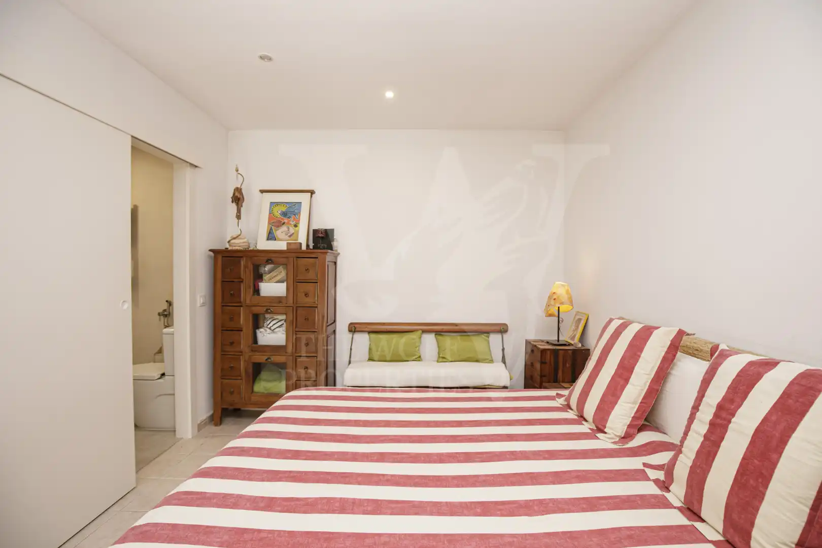 Habitación de Casa adosada en venta en Alella con Aire acondicionado, Calefacción y Jardín privado