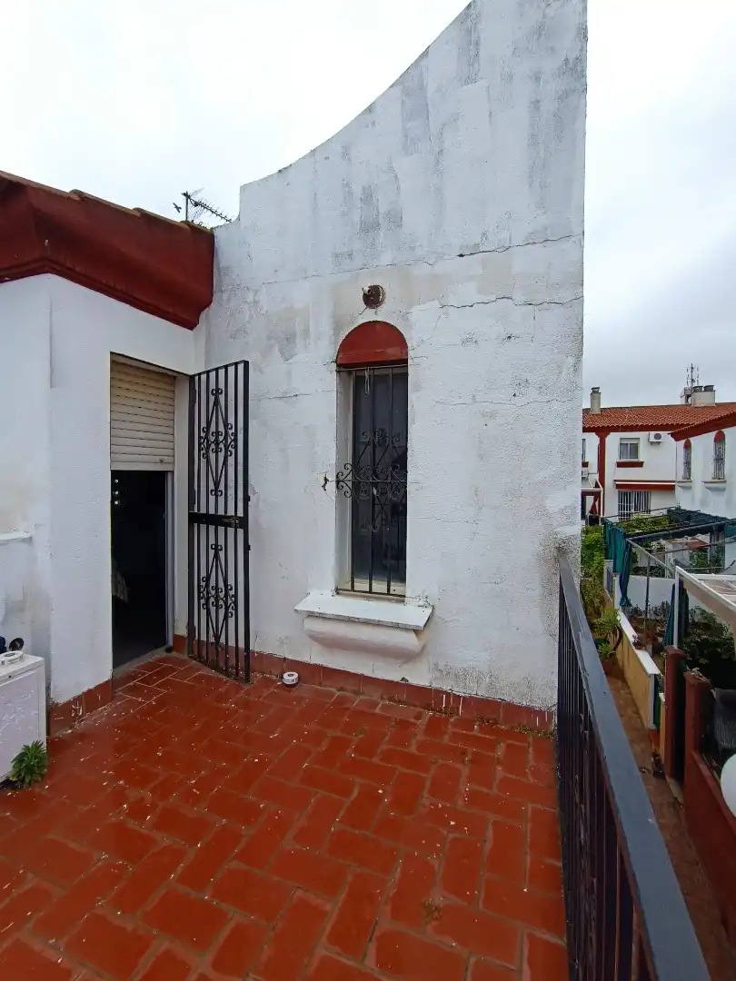 Terraza de Casa adosada en venta en Mairena del Aljarafe con Aire acondicionado, Calefacción y Jardín privado