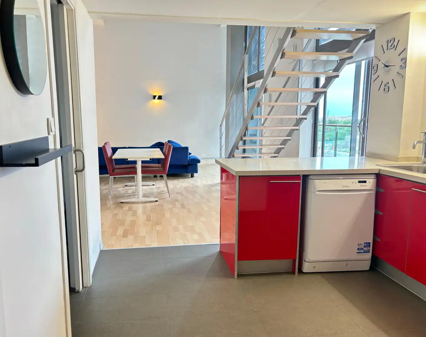Küche von Loft zum Verkauf in Xirivella mit Klimaanlage, Parkett und Möbliert