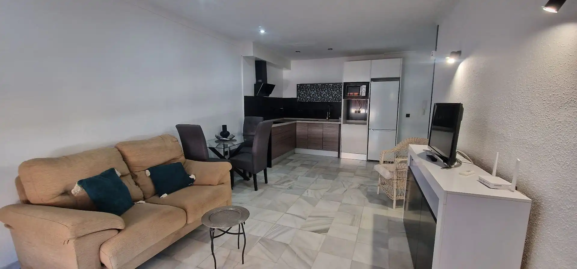 Cocina de Apartamento en venta en Garrucha con Aire acondicionado, Calefacción y Terraza