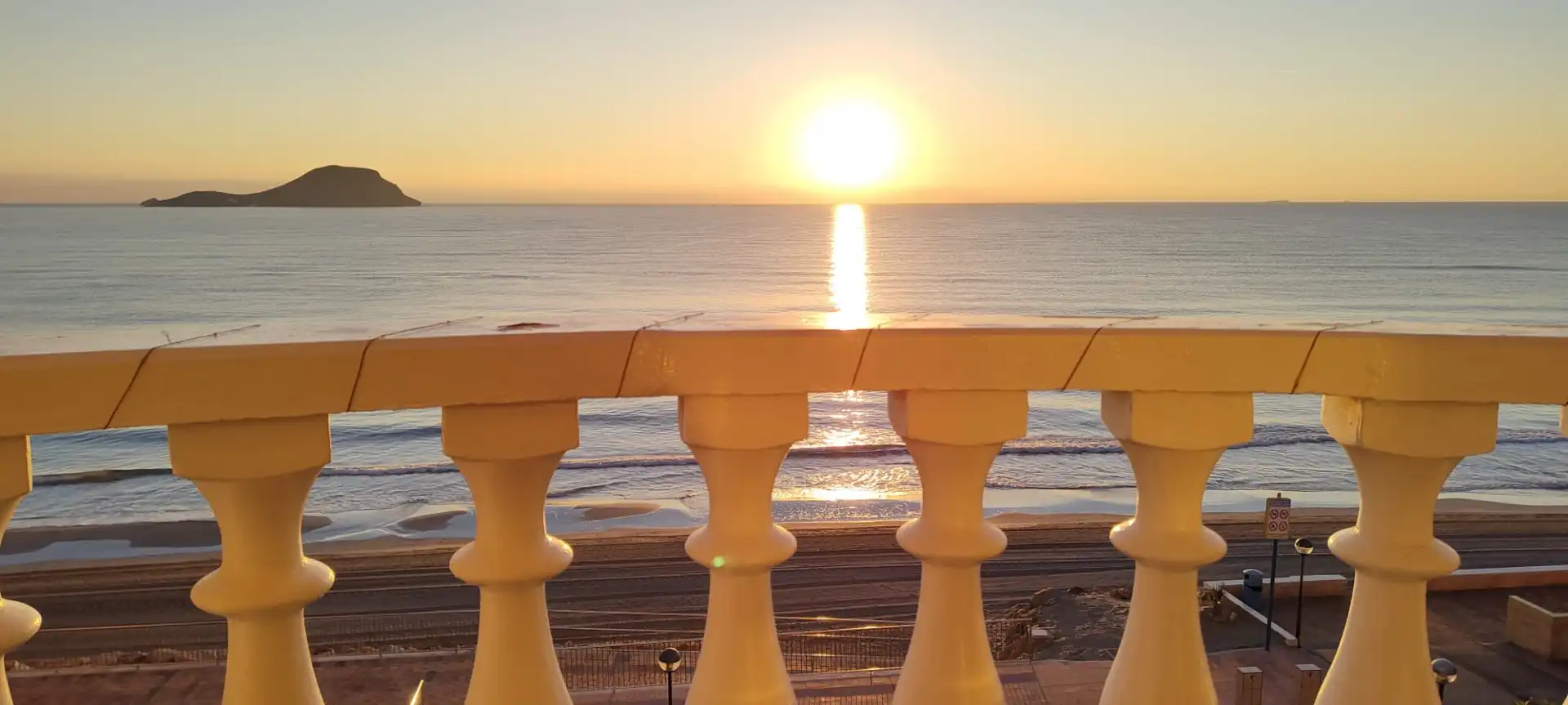Apartament amb piscina en venda a Urbanizacion las Brisas 1