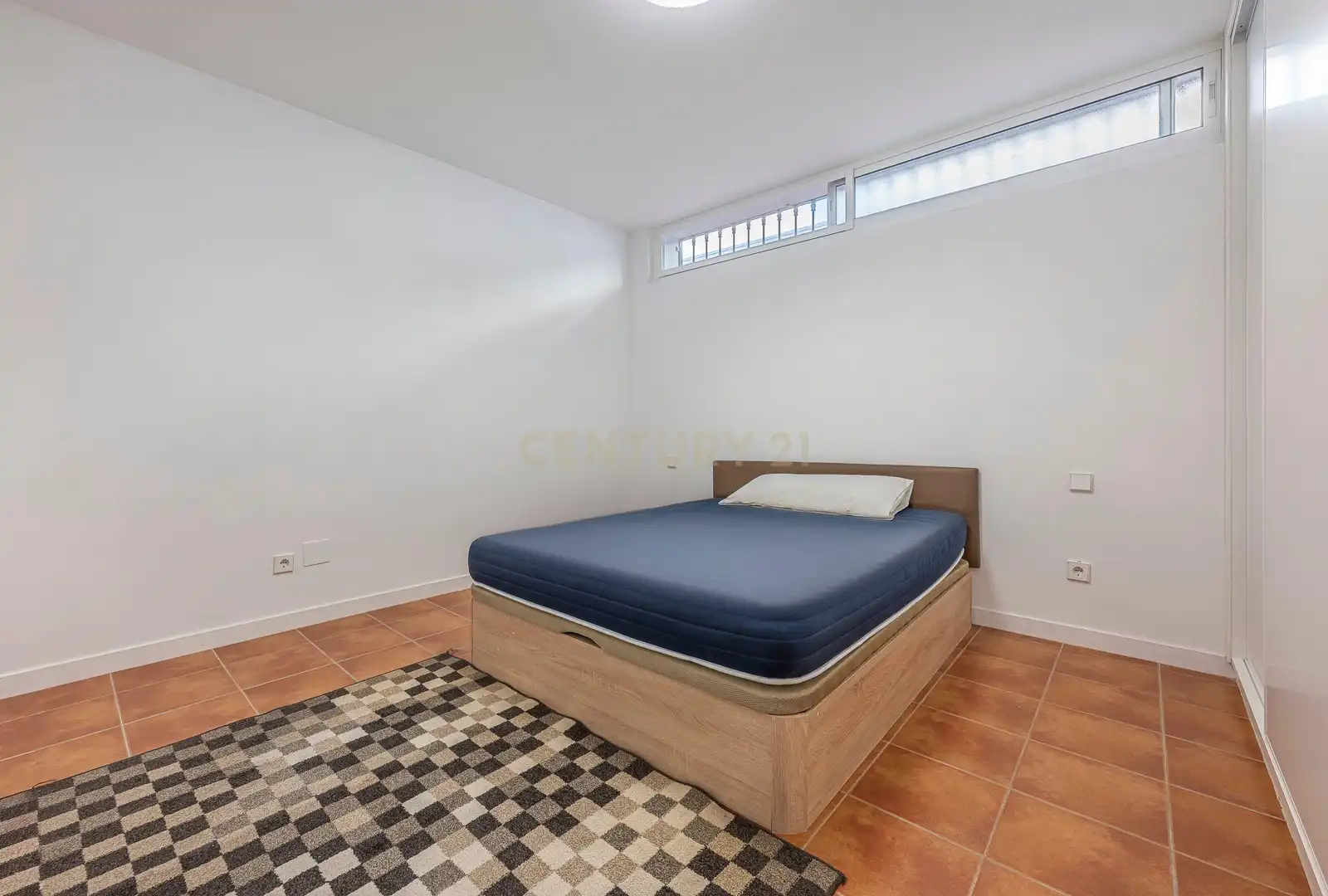 Schlafzimmer von Einfamilien-Reihenhaus zur Miete in San Pedro de Alcántara