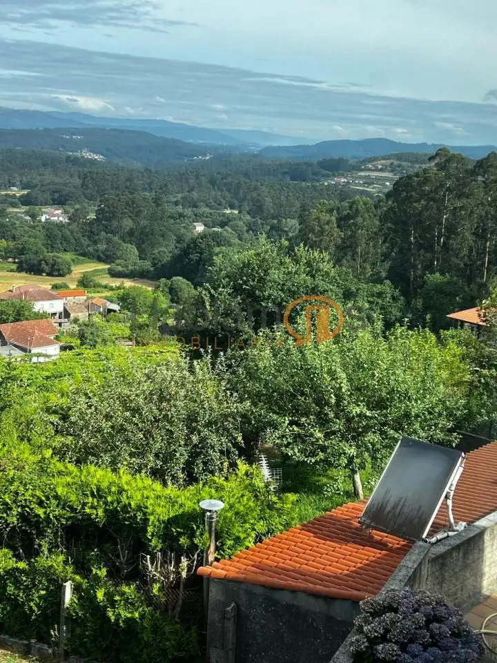 Casa rústica amb terrassa en venda a Moraña, imagen 36