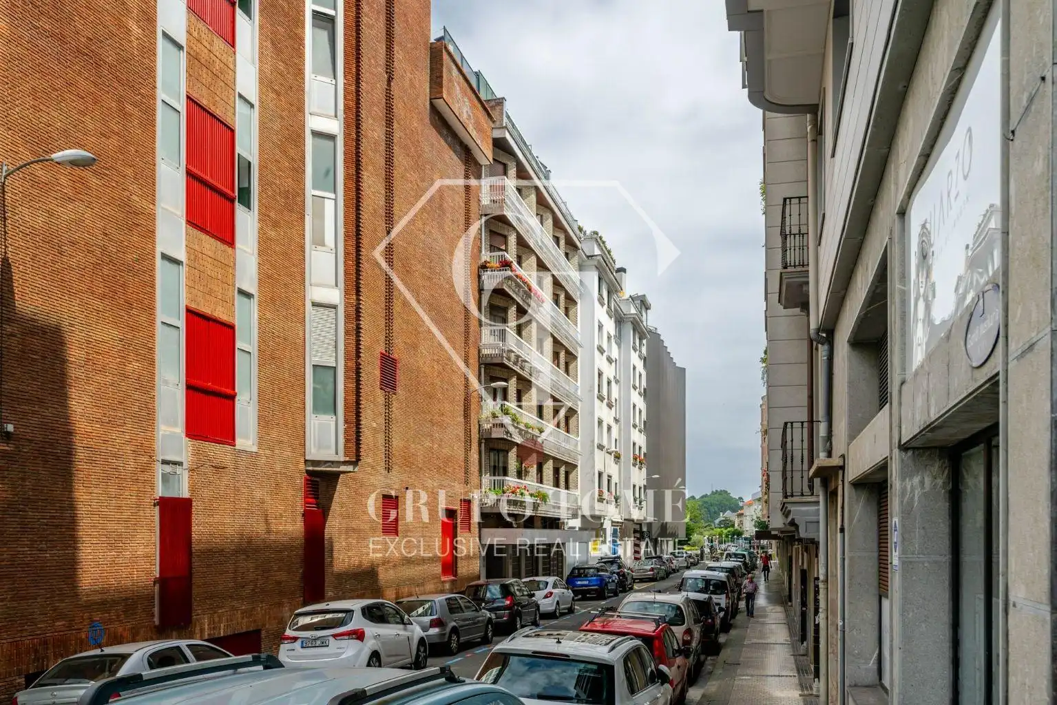 Vista exterior de Pis en venda en Donostia - San Sebastián  amb Calefacció