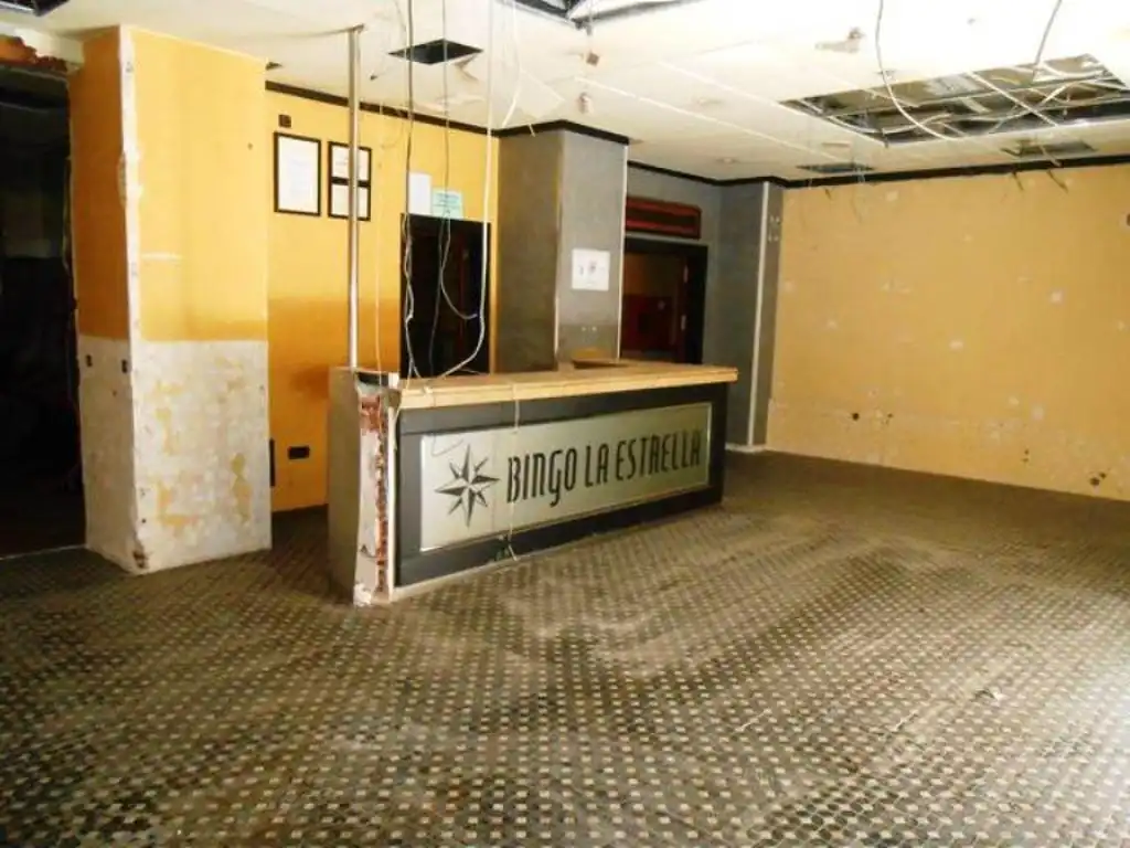 Local comercial en venda a Calle la Carolina, imagen 6