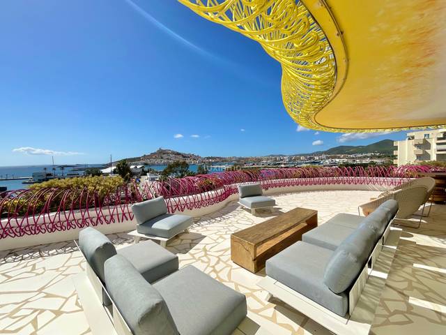 Piso en Venta en Marina Botafoc - Platja de Talamanca