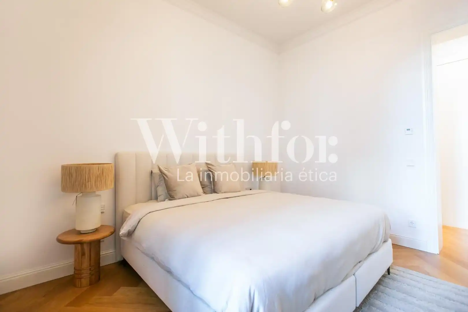 Flat for rent in Calle de Girona, Dreta de l'Eixample