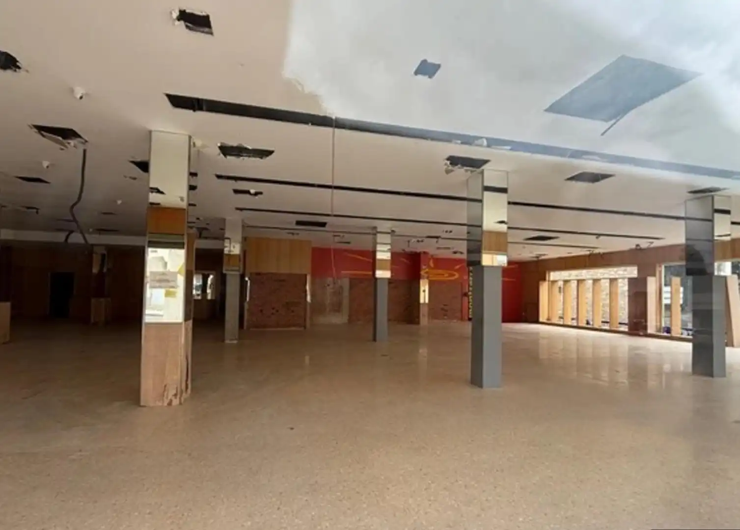 Local comercial en venta en Carrer Carrer Cadaqués, imagen 11