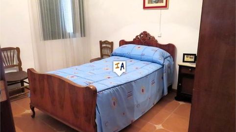 Foto 4 de Casa adosada en venta en Martos, Jaén