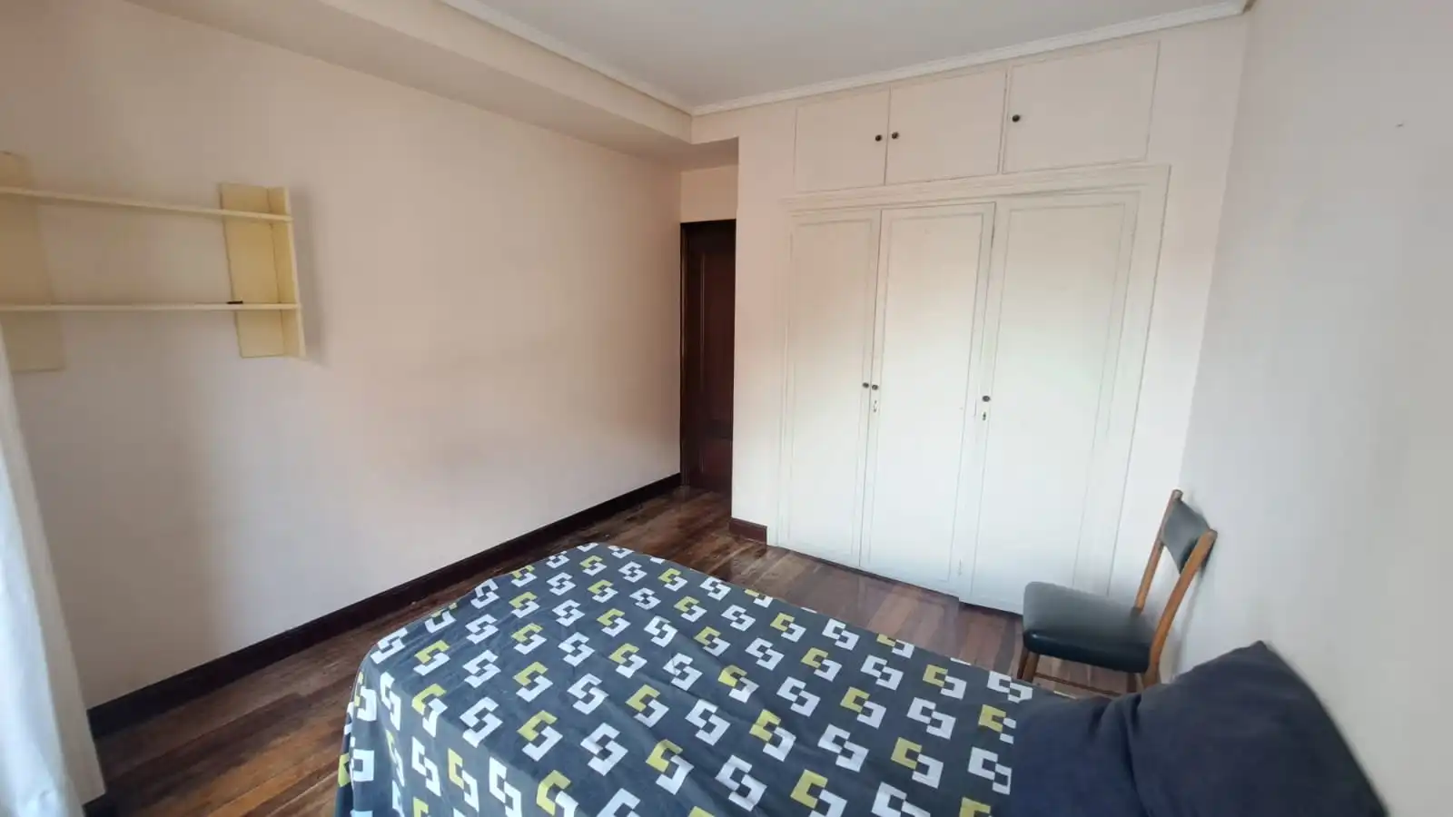 Habitación de Piso en venta en Bilbao  con Calefacción y Terraza