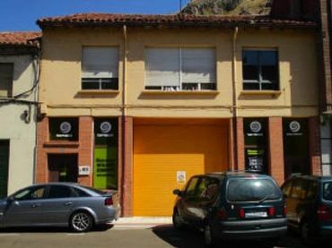 Chalet en venta en Av Cervera