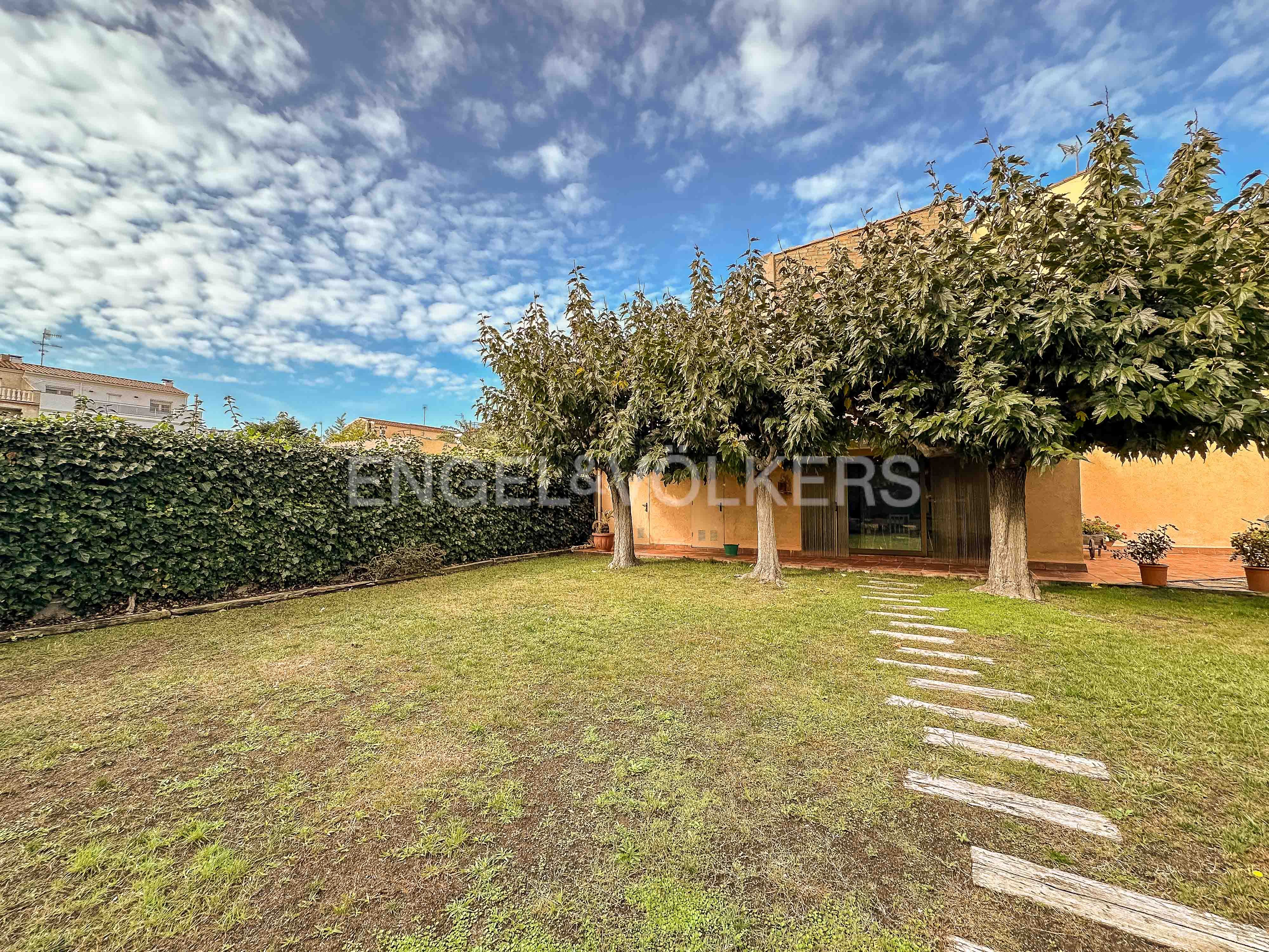 Garden of House or chalet for sale in Olèrdola  with Air Conditioner, Heating and Private garden