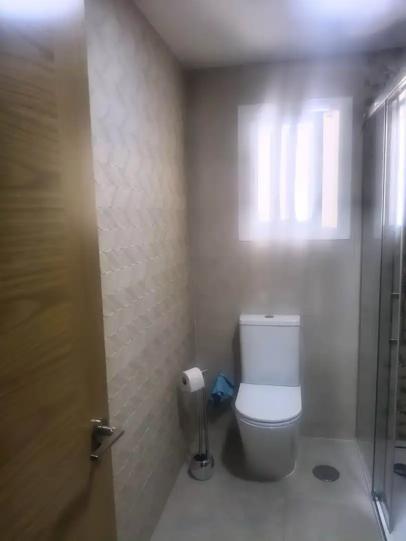 Bathroom of Flat for sale in Ciudad Real  with Air Conditioner, Heating and Terrace